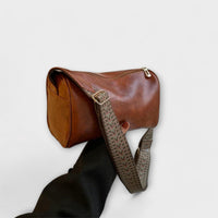 MARRON