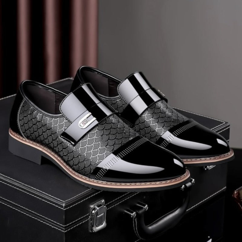 Chaussure sur mesure en cuir et caoutchouc