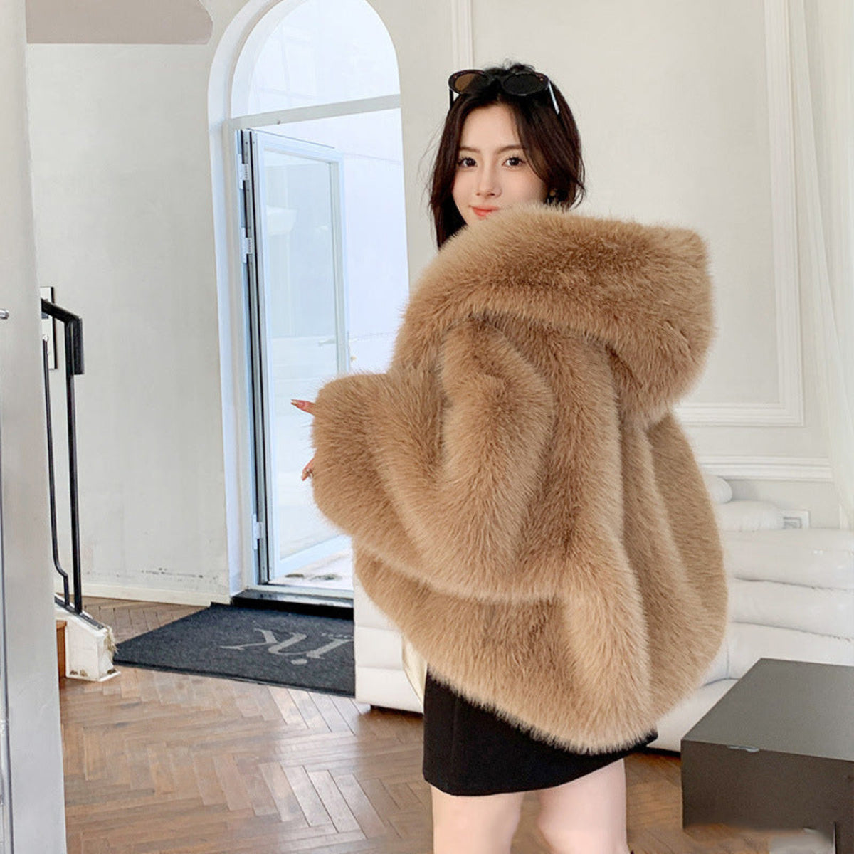 Women's Oversized Hooded Faux Fur Coat