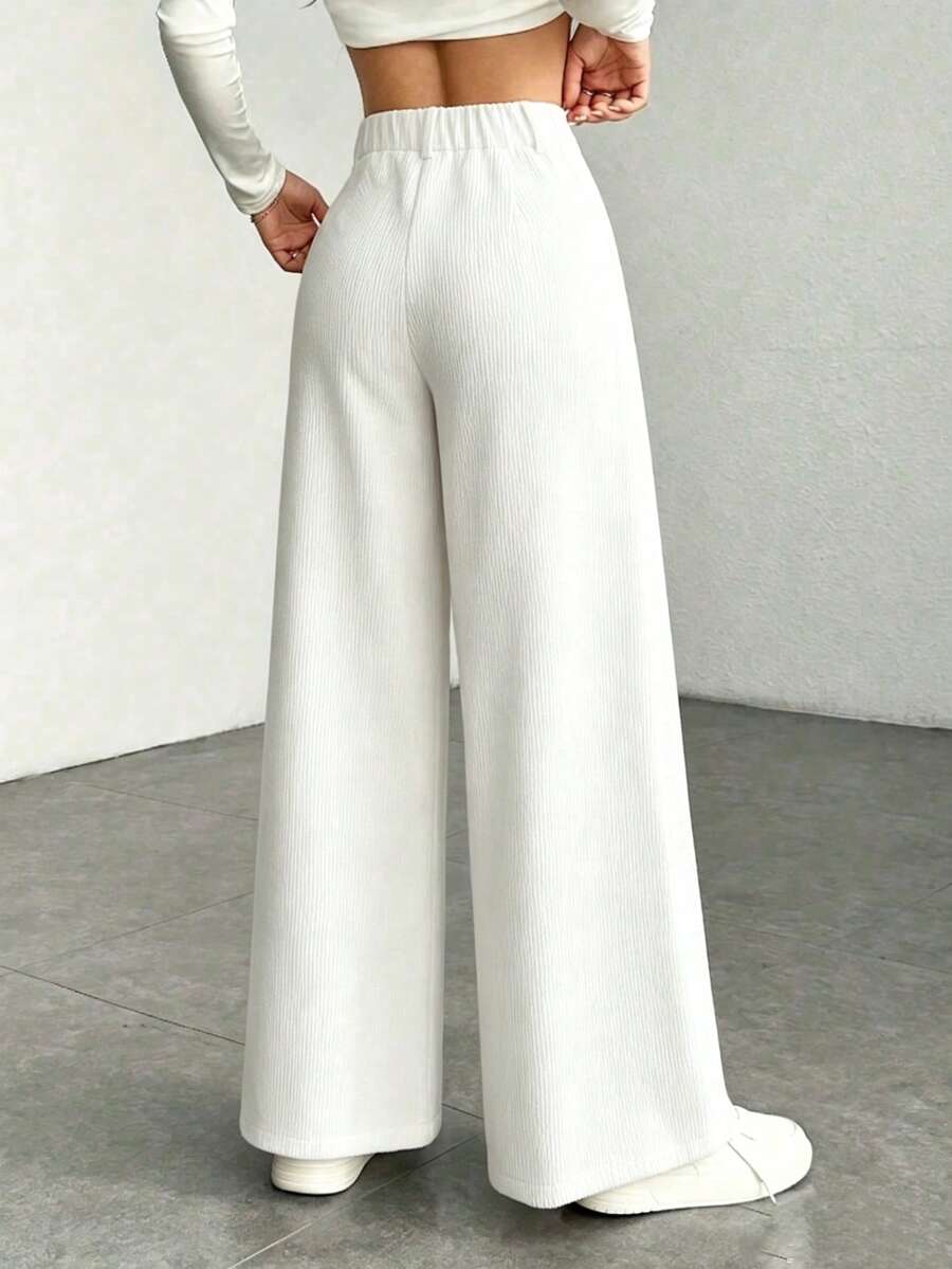 Women's Fine-Cord Wide-Leg Trousers with Flap Pockets