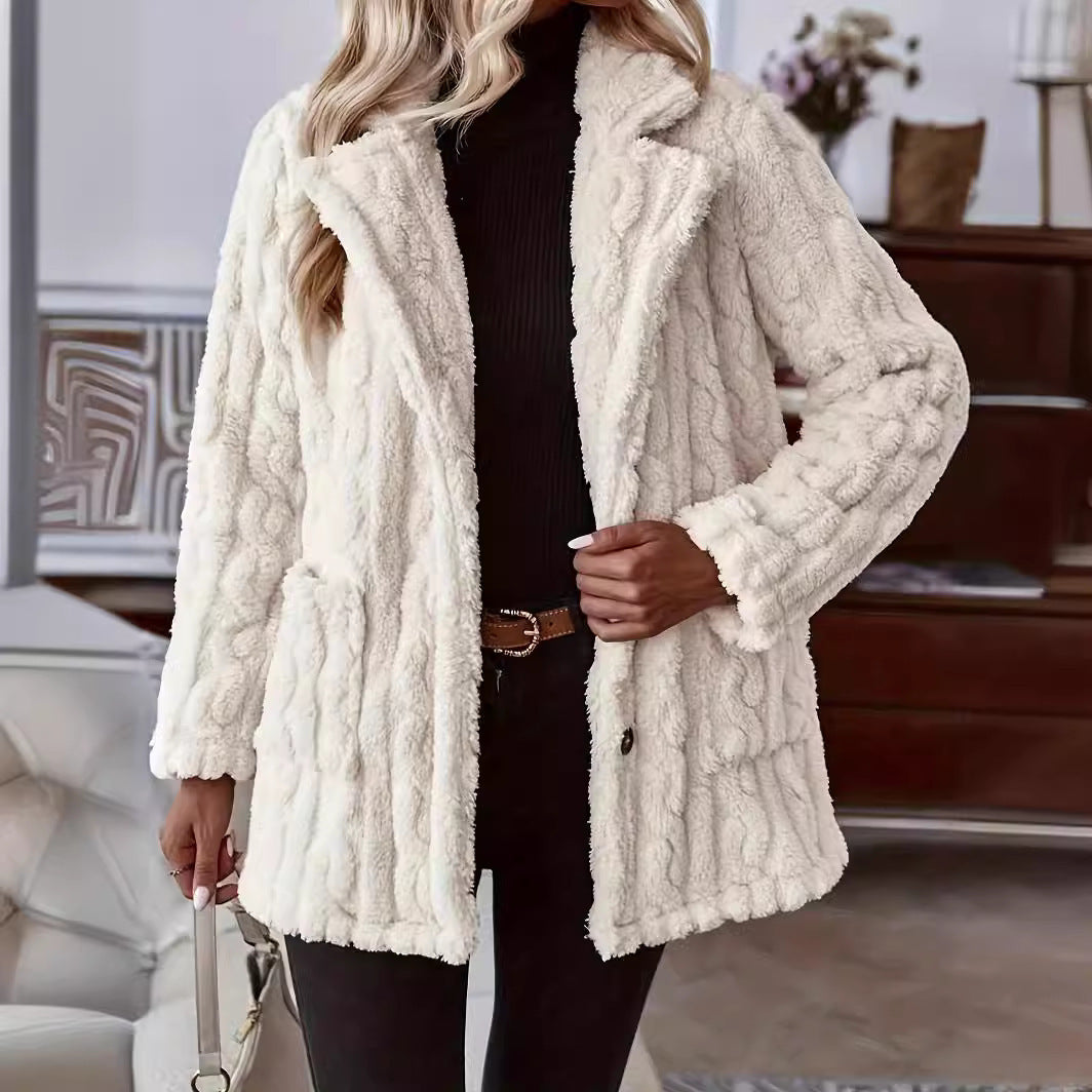Women's Cable-Textured Teddy Coat with Wide Collar