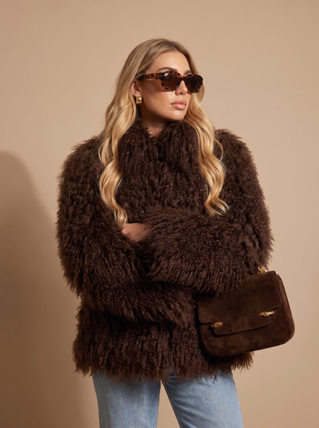 Women's Oversized Shaggy Faux Fur Winter Coat