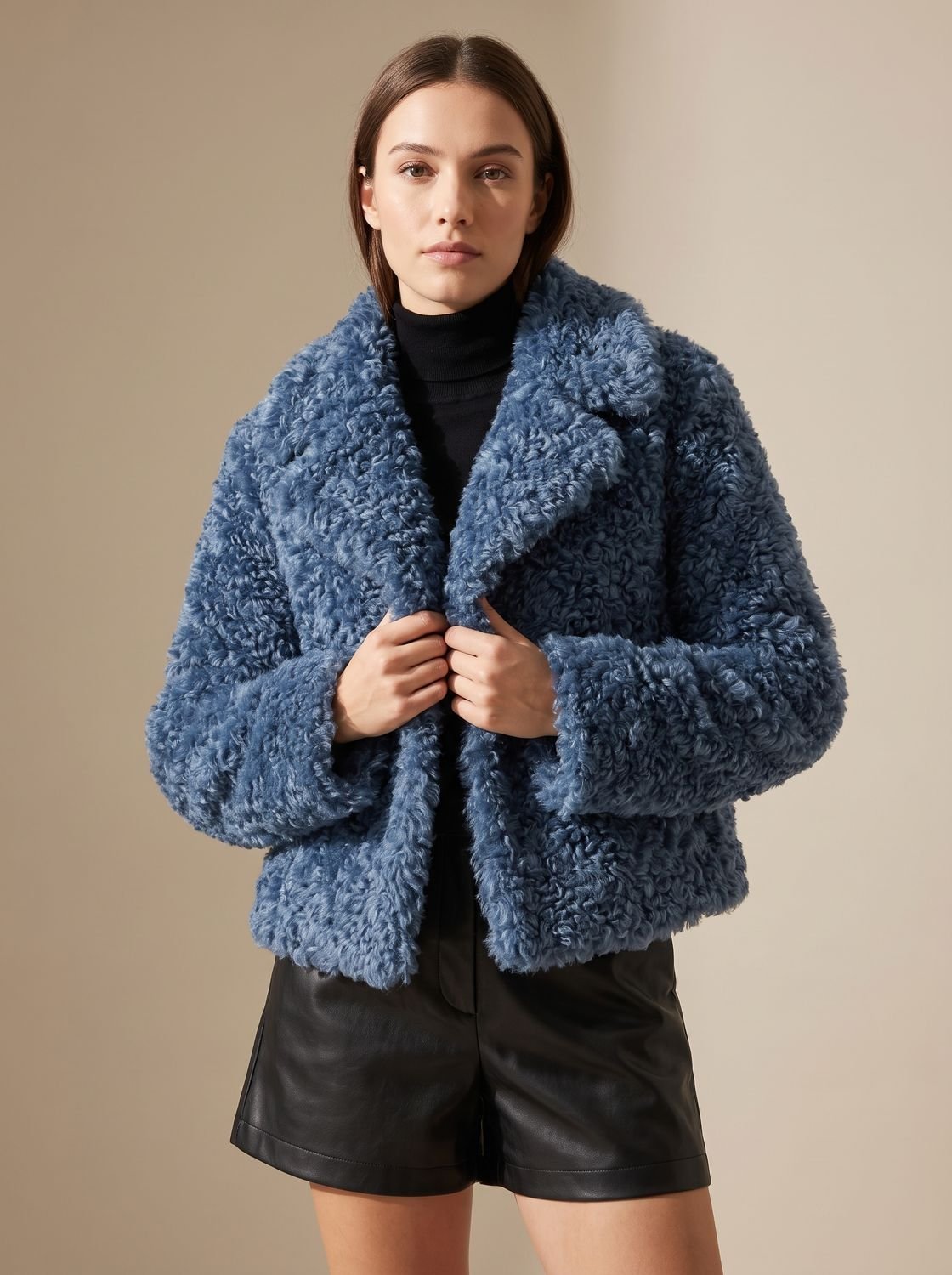 Women's Cropped Teddy Faux Fur Coat