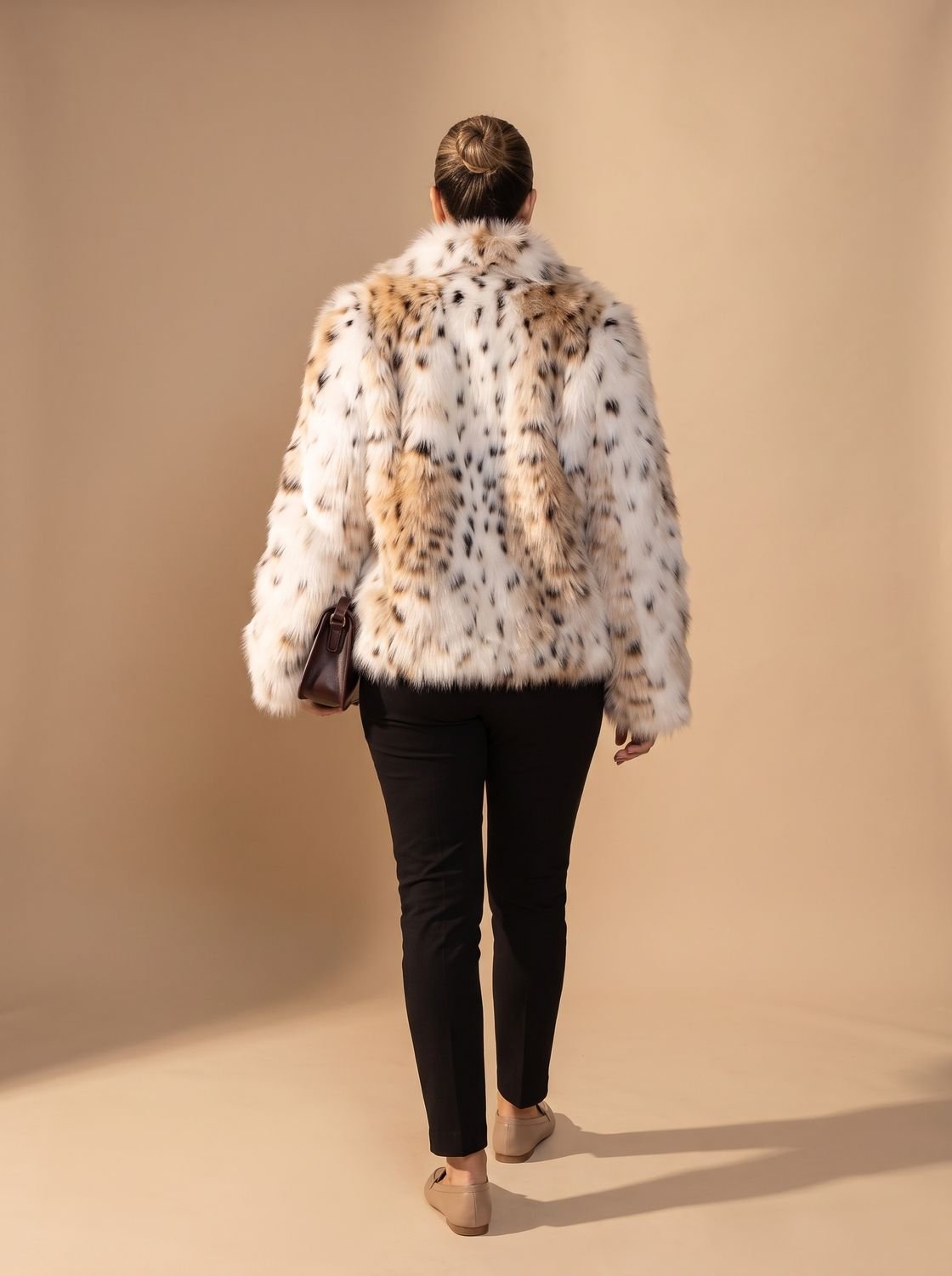 Women's Cropped Leopard Print Faux Fur Coat