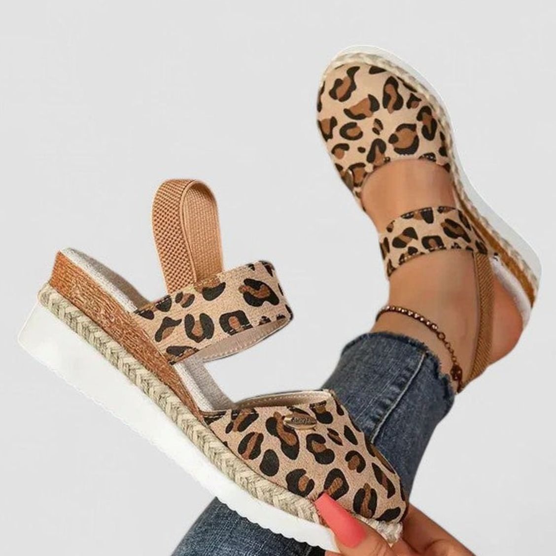 Beige / UK 2