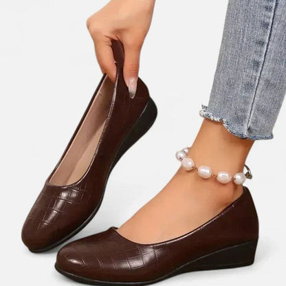 Women's Orthopaedic Memory-Foam Wedge Loafers