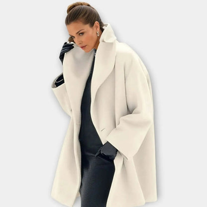Women's Oversized Winter Coat with Wide Lapel Collar