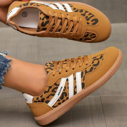 Women's Orthopaedic Wide Toe Box Lace-Up Trainers