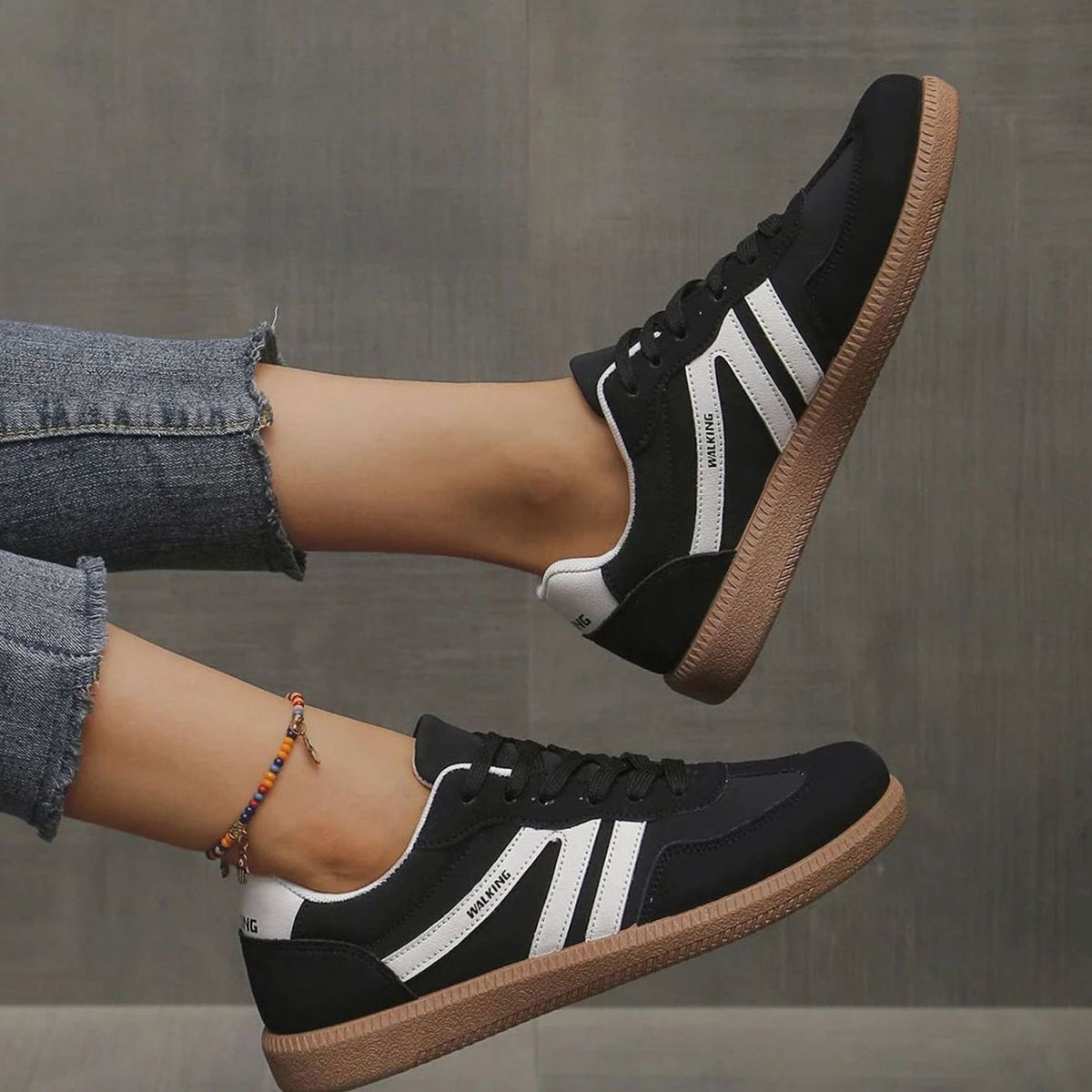 Women's Orthopaedic Wide Toe Box Lace-Up Trainers